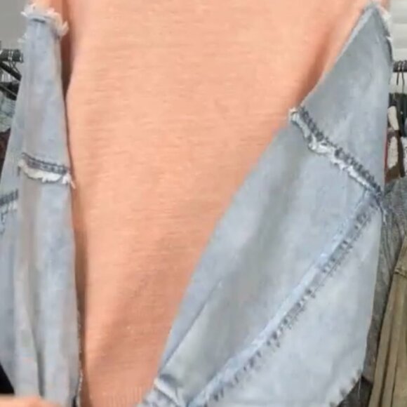 NWT LADIES SIZE S EASEL BLUSH HEART SWEATER CHAMBRAY DENIM LONG SLEEVES DISTRESS - Picture 6 of 6